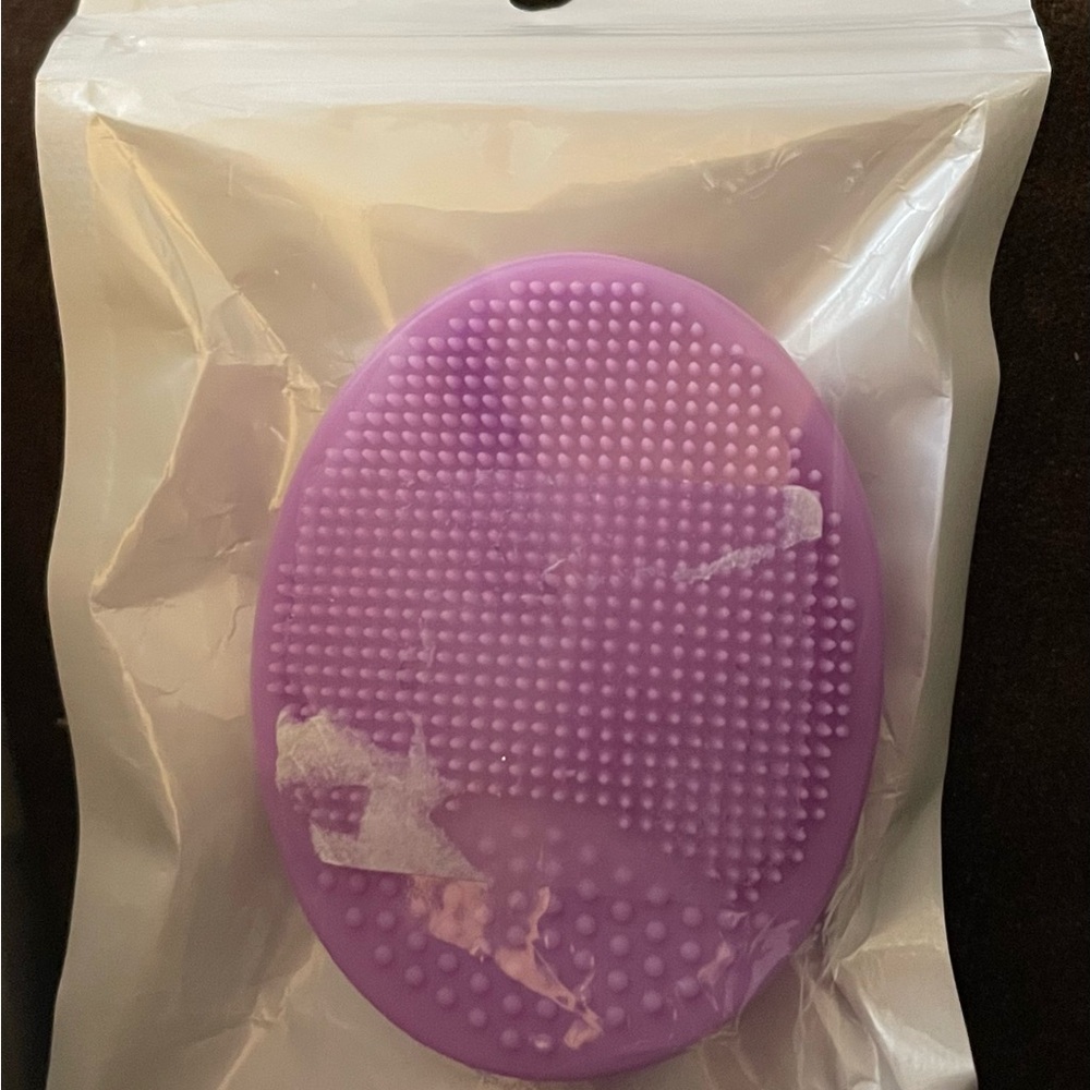 🌹3/$15🌹Purple Silicone Face Scrubber